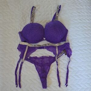 Victoria's Secret Vibrant Purple Lace Bra Set